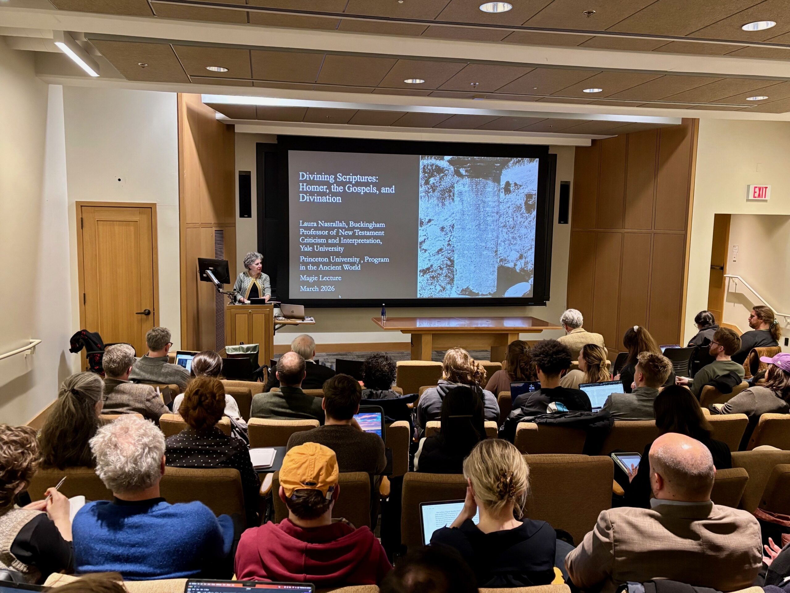 PAW Magie Lecture Explores Divination Machines